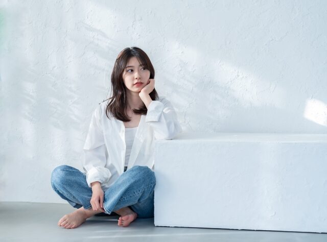 女性